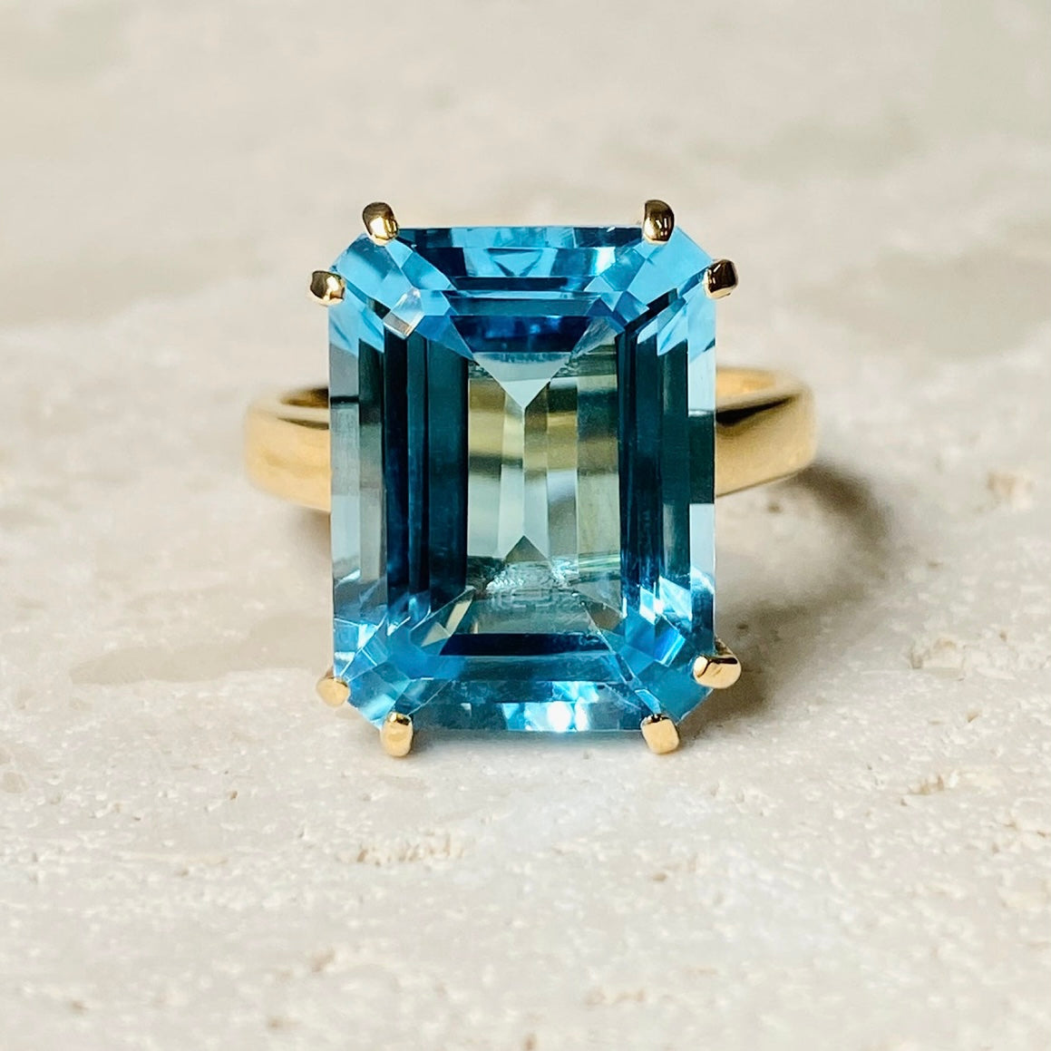 Emerald Cut Swiss Blue Topaz Ring Yellow Gold– Sargisons