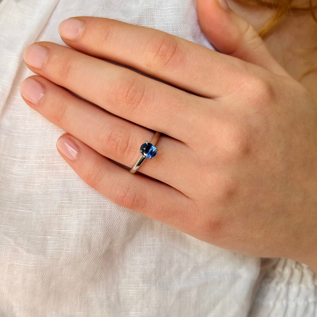 Sapphire Solitaire Ring Platinum– Sargisons Jewellers